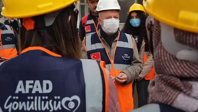 Başkan Çolakbayrakdar: 'Kentsel dönüşüm, vatandaşın memnuniyetiyle hız kazandı'