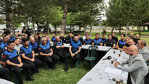 Başkan Çolakbayrakdar: 'Belediyemizin görünen yüzü'