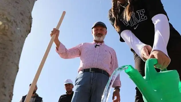 Başkan Çolakbayrakdar gelecek için yatırım yaptı