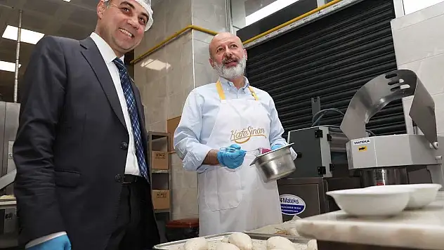 Başkan mutfağa girdi...