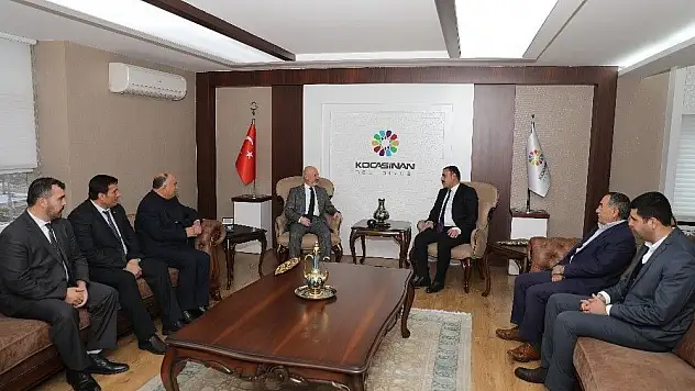Başkan Çolakbayrakdar, kardeş belediye başkanını ağırladı
