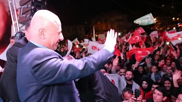 &quotMilletimiz tercihini yeni Türkiye'den yana kullandı&quot