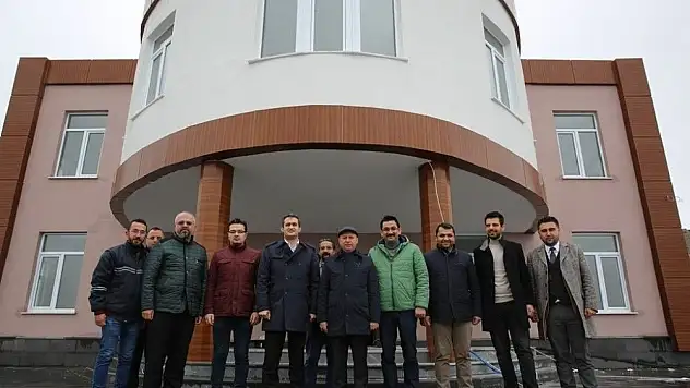 Başkan Çolakbayrakdar, 'Rekor düzeyde asfalt çalışması yapacağız'
