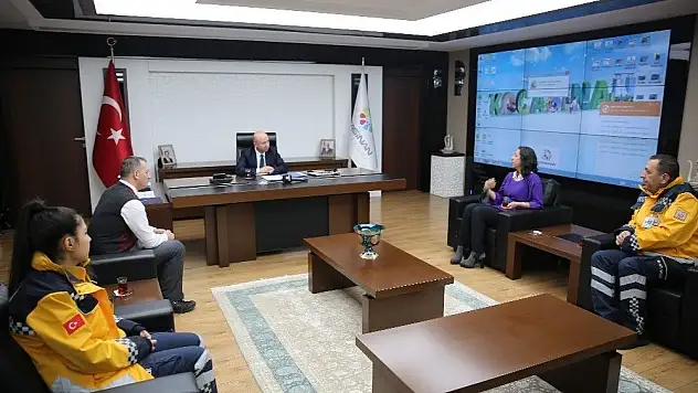 Başkan Çolakbayrakdar, sağlık çalışanlarını misafir etti