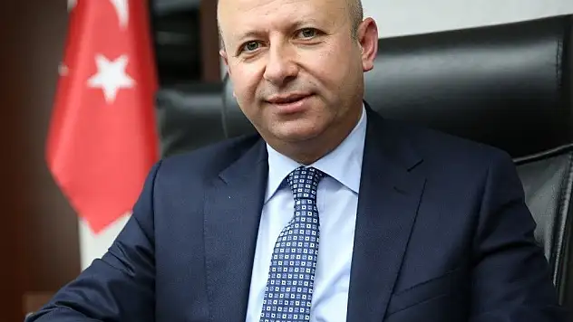 Başkan Çolakbayrakdar vatandaşlara vergilerini ödedikleri için teşekkür etti
