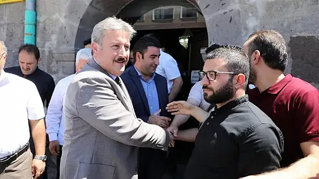 Başkan Dr. Palancıoğlu, Tacettinveli Semt Esnafını Ziyaret Etti