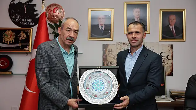Başkan Gülsoy'dan, MHP Pınarbaşı ilçe teşkilatına ziyaret