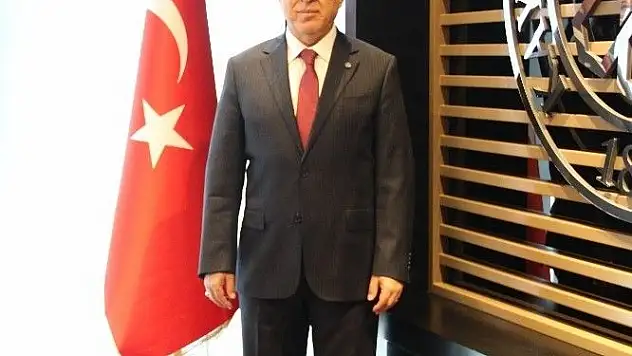 Başkan Hiçyılmaz'dan İstiklal Marşı'nın Kabulünün 97. yıldönümü mesajı