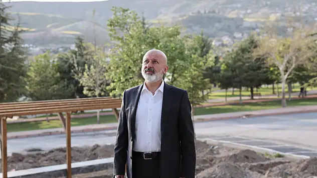 Başkan nereye bakıyor! Açılışı çok yakında...
