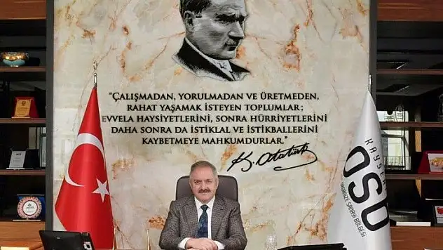 Başkan Nursaçan: 'Atatürk, o karanlık günlerde dahi millet iradesine olan bağlılığını göstermiştir'