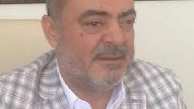 BAŞKAN OKUDUCU OLUYOR!