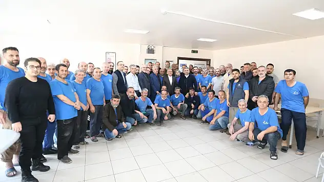 Başkan OSB'de firmaları ziyaret etti