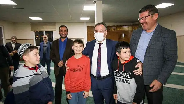 Başkan Özdoğan: 'Gençler bizim geleceğimiz'