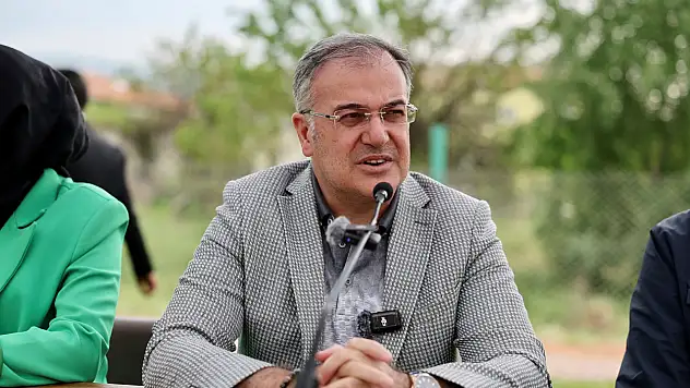 Başkan Özdoğan Akdam Mahallesi'nde vatandaşları dinledi