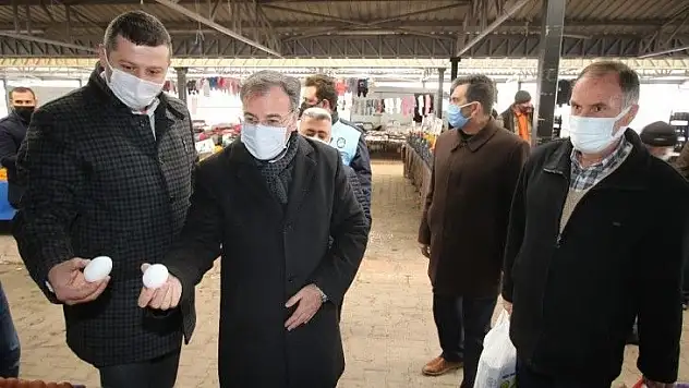 Başkan Özdoğan ilçe pazar esnafını ziyaret etti