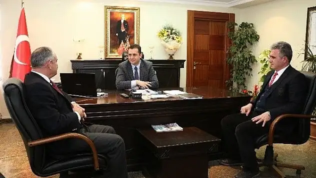 Başkan Öztürk'ten Kaymakam Çığ'a ziyaret