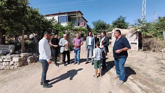 Başkan Öztürk ve Başkan İpekçi Yahyalı'da mahalle mahalle gezdi!