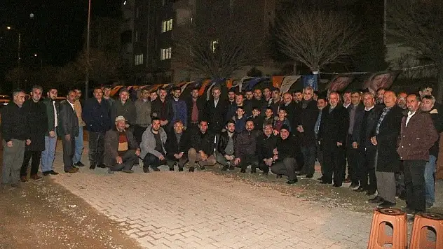 Başkan Öztürk 75. Yıl Mahallesi'nde Projelerini Anlattı