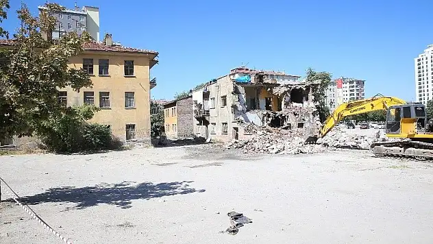 Başkan talimat verdi, büyükşehir temizledi
