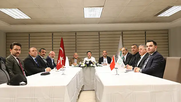 Başkan toplantıya katıldı