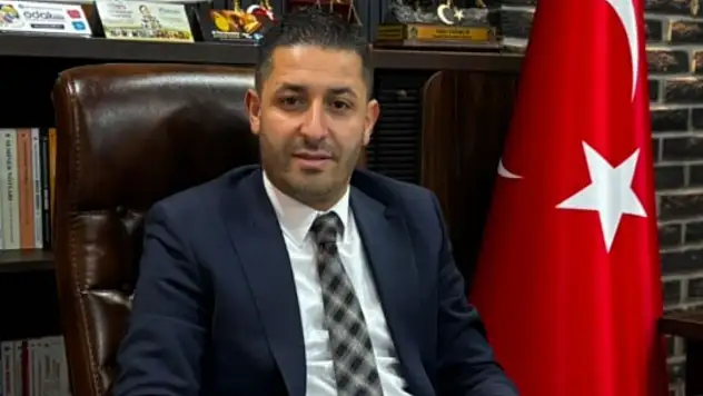 Başkan Yağmur'dan davet: Türk gençliği sahneye!