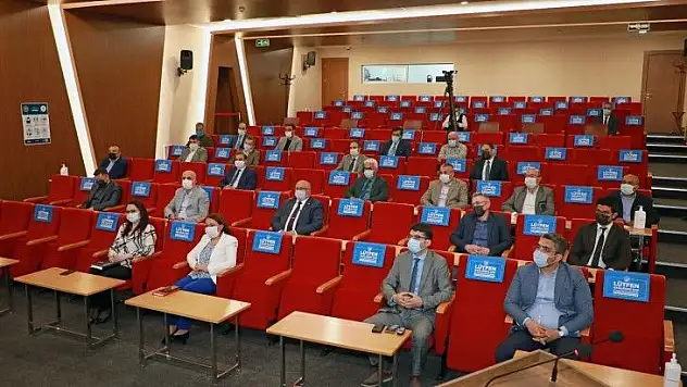 Yalçın: Bu dönemde evde kalanlara hizmet bambaşka bir sınav