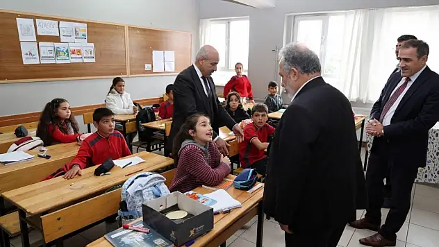 Başkan Yalçın'dan Kamber İlkokuluna ziyaret