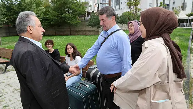 Kayseri'ye gelen öğrenciler bakın nasıl karşılanıyor