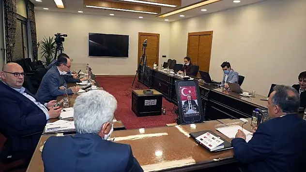 Başkan Yalçın sosyal medyada vatandaşla sohbet etti