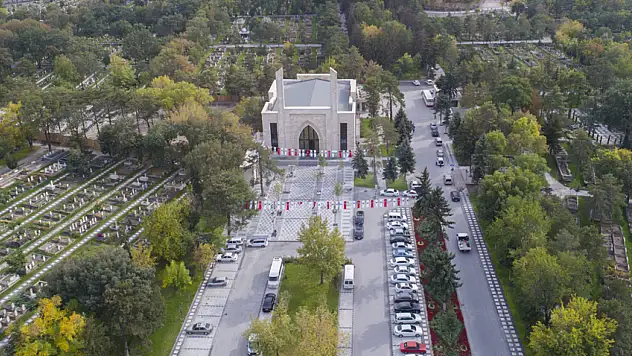 Başkan bugün son yolculuğuna uğurlanacak