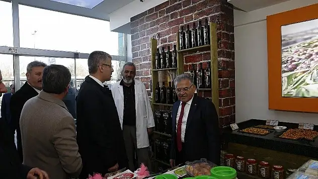Başkanlardan esnaf ziyareti
