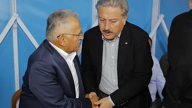 Başkanların acı günü: Büyükkılıç taziye evinde