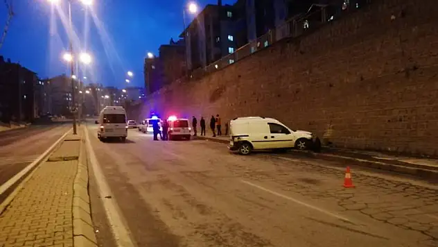 Battalgazi Bulvarında kaza