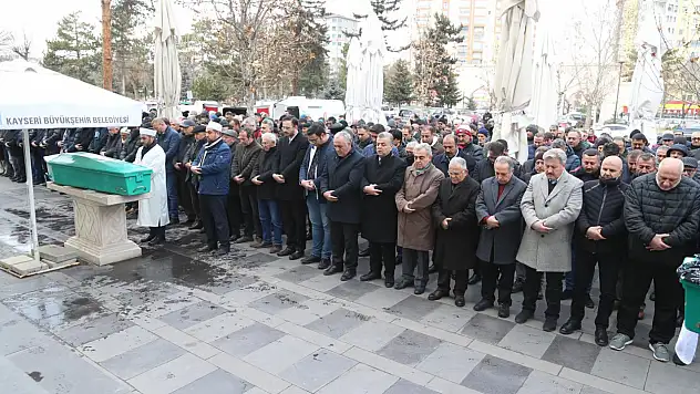 Bayram, en sevdiğini son yolculuğuna uğurladı