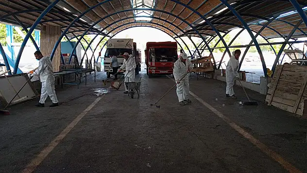 Bayram sonrası ilçede ekipler seferber oldu