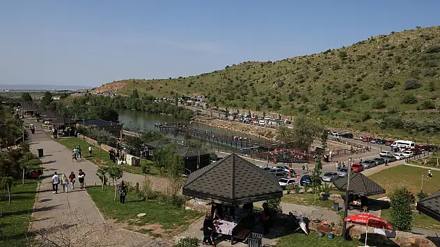 Bayramda doldu doldu taştı, Kayserililer yoğun ilgi gösterdi!