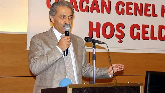 Bedir: 'Zafer Bayramı'nda inşallah Kayserispor da zafer ile ayrılır' 