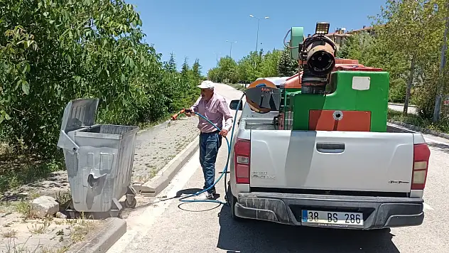 Belediye hemen harekete geçti: İlçe temizlendi