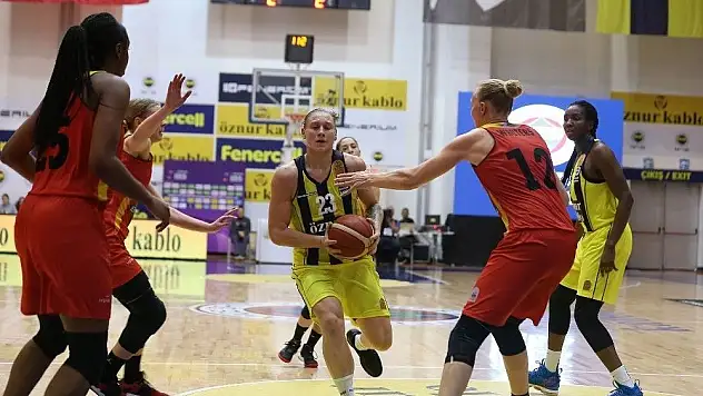 Bellona Kayseri, İzmit Belediyespor'u ağırlıyor
