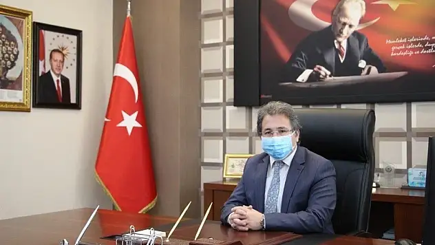 Benli den sosyal mesafe uyarısı