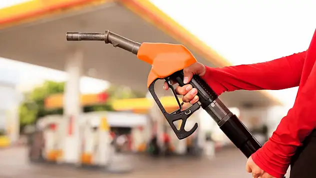 Benzine indirim geliyor!