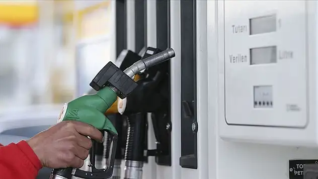 Benzine okkalı zam!