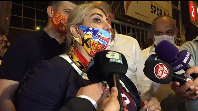 Berna Gözbaşı devam edecek mi?