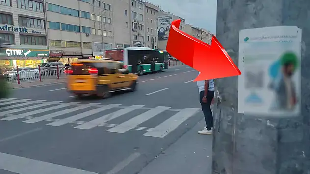 Bir Cumhurbaşkanı adayı daha ortaya çıktı! İlanlar Kayseri'ye asıldı