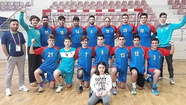Boğularak hayatını kaybeden sporcu unutulmadı
