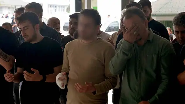 Eski eşini öldüren zanlı: 'Amacım eşim ya da oğluma zarar vermek değildi'