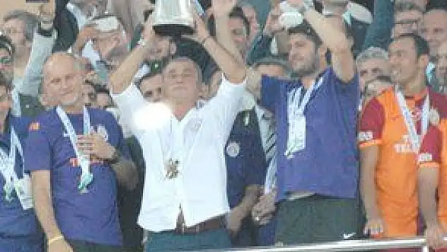 BÖYLE COŞKU GÖRÜLMEDİ