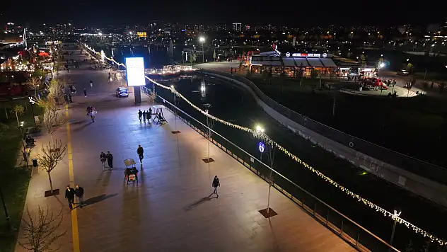 Bu görüntüler Kayseri'den! Millet Bahçesi yenilendi
