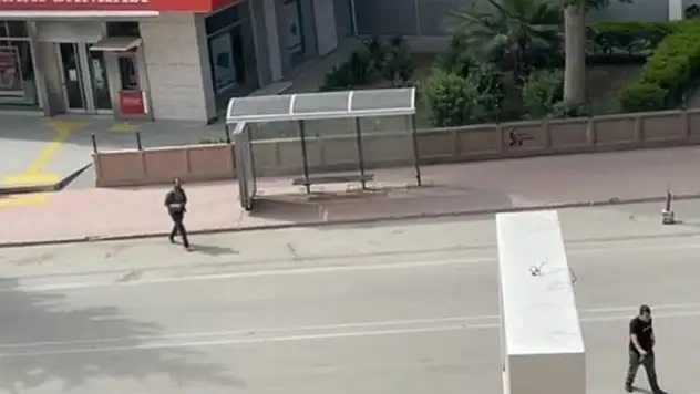 Bu kadarına da pes! Bakın ne için banka soydular!