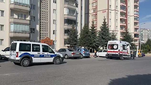 Bunalıma girdi, kendini doğalgaz borusuna astı